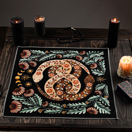divination cloth